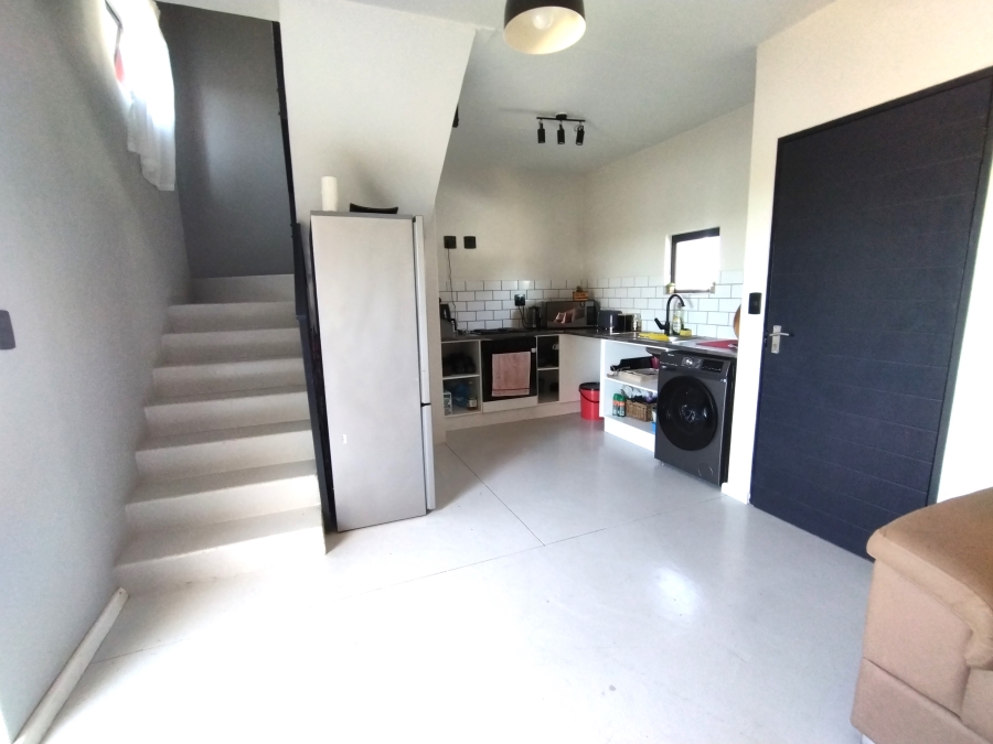 2 Bedroom Property for Sale in The Connifers Western Cape